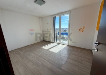 Stanza vuota - Bilocale VIA ALEBBIO
 
11, Como - foto 9