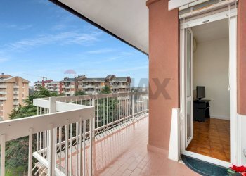 Balcone - Trilocale via Pontida
 
19, Cernusco sul Naviglio - foto 15