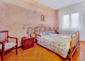 Camera / camera da letto - Trilocale via Pontida
 
19, Cernusco sul Naviglio - foto 18