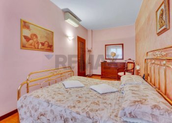 Camera / camera da letto - Trilocale via Pontida
 
19, Cernusco sul Naviglio - foto 19