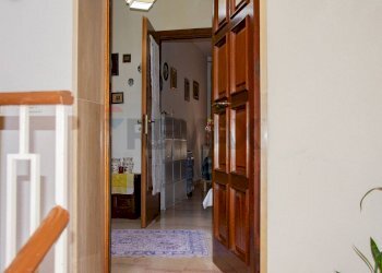 Hall / corridoio - Quadrilocale VIA  TONNARA
 
53, Valderice - foto 16