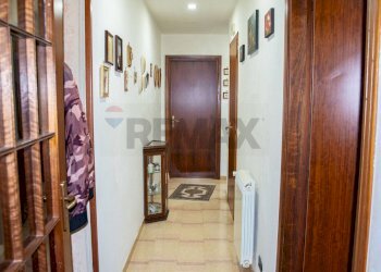 Hall / corridoio - Quadrilocale VIA  TONNARA
 
53, Valderice - foto 24