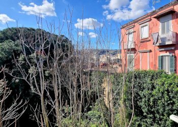 Edificio all\'aperto - Trilocale Via Gian Battista alfano
 
3, Napoli - foto 18