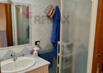 Bagno - Trilocale Via Gian Battista alfano
 
3, Napoli - foto 26