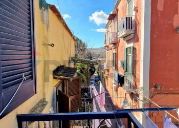 Edificio all\'aperto - Trilocale Via Gian Battista alfano
 
3, Napoli - foto 27