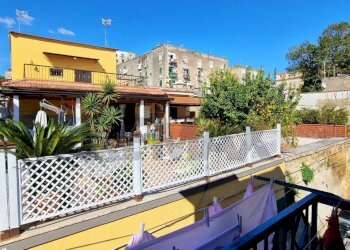 Casa all\'aperto - Trilocale Via Gian Battista alfano
 
3, Napoli - foto 28