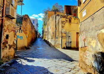 Edificio all\'aperto - Trilocale Via Gian Battista alfano
 
3, Napoli - foto 32