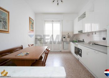 Cucina - Appartamento Via Tortona
 
2, Genova - foto 1