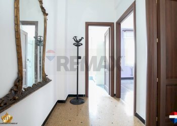 Hall / corridoio - Appartamento Via Tortona
 
2, Genova - foto 24