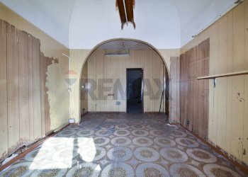 Stanza vuota - Shop Via Fossa Della Creta
 
140, Catania - photo 5