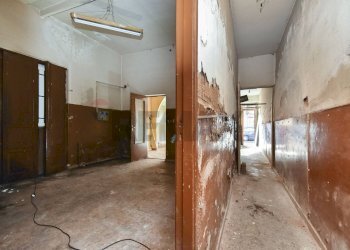 Hall / corridoio - Shop Via Fossa Della Creta
 
140, Catania - photo 14