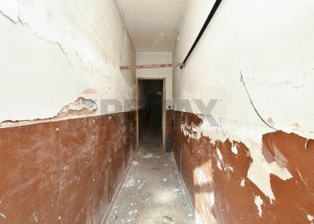 Hall / corridoio - Shop Via Fossa Della Creta
 
140, Catania - photo 16