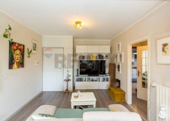 Soggiorno - Quadrilocale VIA SGROPPILLO
 
25, San Gregorio di Catania - foto 21