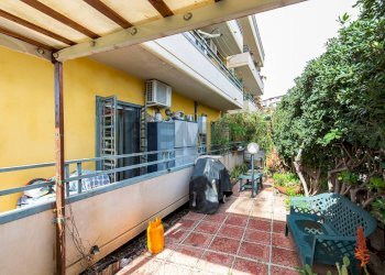 Terrazza - Quadrilocale VIA SGROPPILLO
 
25, San Gregorio di Catania - foto 29