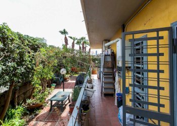 Balcone - Quadrilocale VIA SGROPPILLO
 
25, San Gregorio di Catania - foto 30