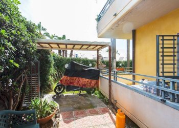 Terrazza - Quadrilocale VIA SGROPPILLO
 
25, San Gregorio di Catania - foto 31