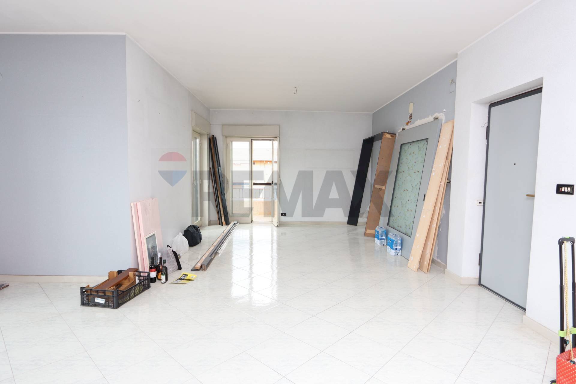 Stanza vuota - Appartamento Viale delle Provincie
 
72, Giarre - foto 3