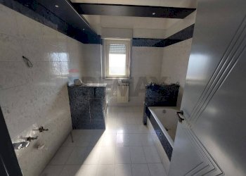 Bagno - Appartamento Viale delle Provincie
 
72, Giarre - foto 17