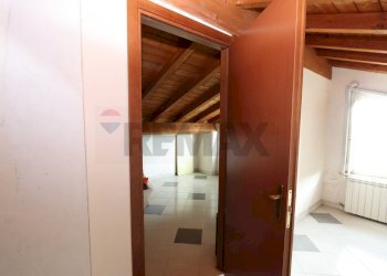 Hall / corridoio - Appartamento Viale delle Provincie
 
72, Giarre - foto 41