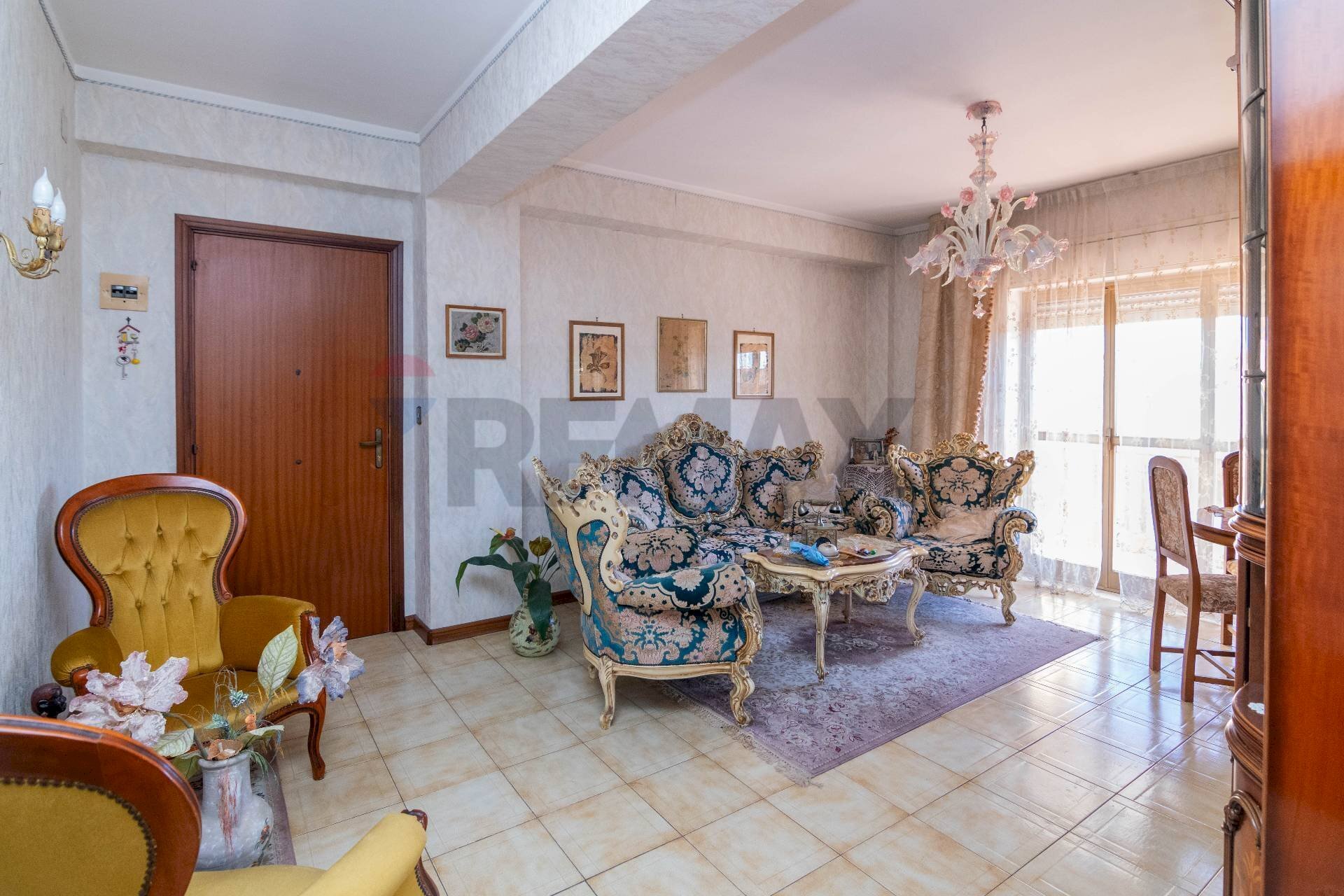 Soggiorno - Three-room apartment VIA R. WAGNER
 
25, Mascalucia - photo 1