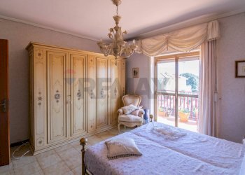 Camera / camera da letto - Trilocale VIA R. WAGNER
 
25, Mascalucia - foto 7