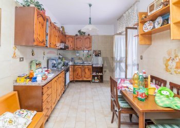 Cucina - Trilocale VIA R. WAGNER
 
25, Mascalucia - foto 12