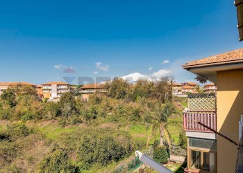 Edificio all\'aperto - Trilocale VIA R. WAGNER
 
25, Mascalucia - foto 16