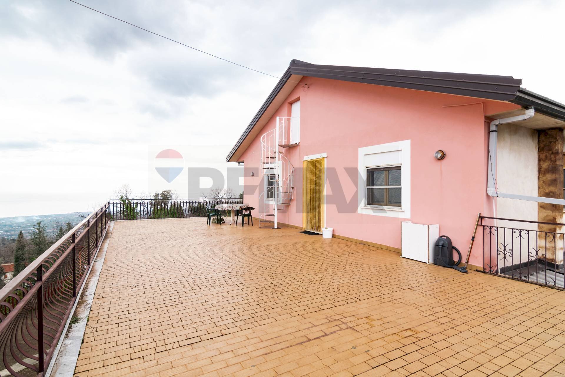 Terrazza - Villa Via Algerazzi
 
26, Milo - foto 1