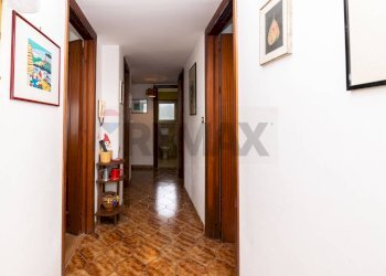 Hall / corridoio - Villa Via Algerazzi
 
26, Milo - foto 4