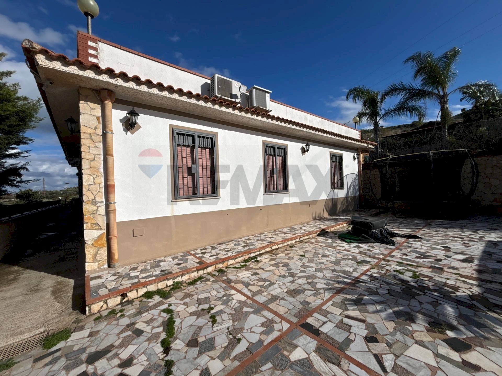 Casa all\'aperto - Villa Contrada Danigarci
 
snc, Termini Imerese - foto 1