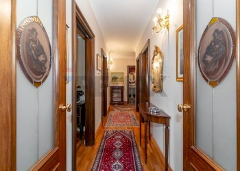 Hall / corridoio - Appartamento Via Carlo Levi
 
24, Randazzo - foto 10