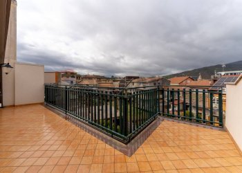 Balcone - Appartamento Via Carlo Levi
 
24, Randazzo - foto 57