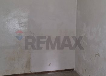 Stanza vuota - Casa indipendente Piazza del Ficus
 
5, Paterno - foto 5