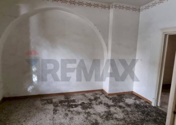 Stanza vuota - Casa indipendente Piazza del Ficus
 
5, Paterno - foto 8