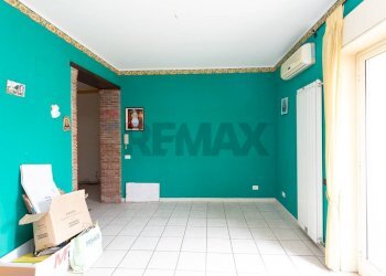 Stanza vuota - Trilocale via IV Novembre
 
53, Camporotondo Etneo - foto 5