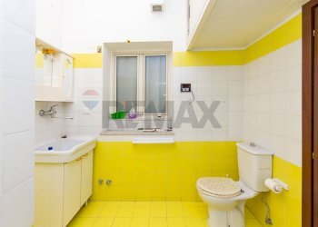 Bagno - Trilocale via IV Novembre
 
53, Camporotondo Etneo - foto 8