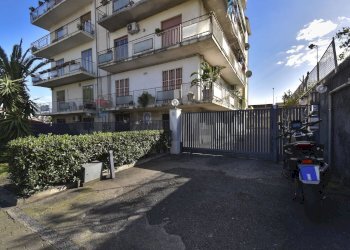 Edificio all\'aperto - Appartamento viale ulisse
 
29, Catania - foto 27