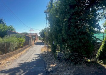 Giardino - Casa indipendente Via Sciarelle
 
snc, Piedimonte Etneo - foto 5