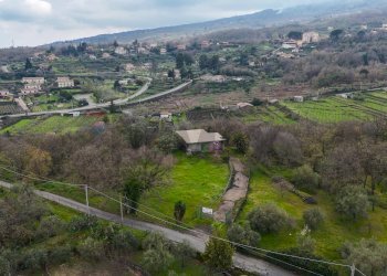 Vista delle montagne - Casa indipendente Via Sciarelle
 
snc, Piedimonte Etneo - foto 1