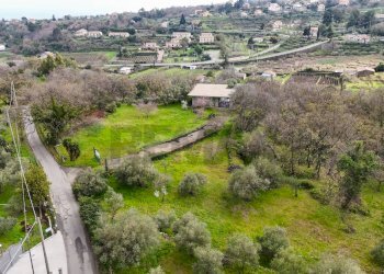 Vista delle montagne - Casa indipendente Via Sciarelle
 
snc, Piedimonte Etneo - foto 10