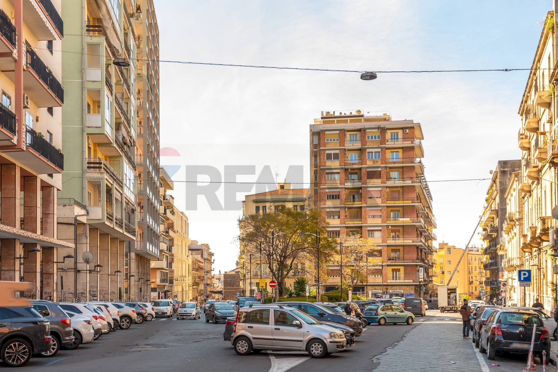 Edificio all\'aperto - Appartamento Largo Rosolino Pilo
39, Catania - foto 2