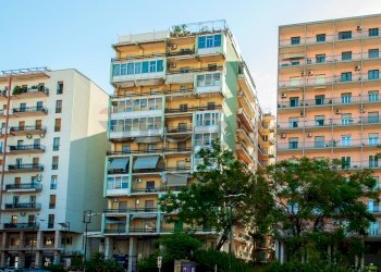 Edificio all\'aperto - Appartamento Largo Rosolino Pilo
 
39, Catania - foto 1