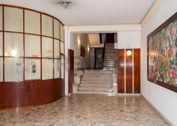 Ricezione / Lobby - Appartamento Largo Rosolino Pilo
 
39, Catania - foto 3