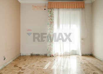 Stanza vuota - Appartamento Largo Rosolino Pilo
 
39, Catania - foto 9