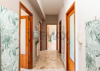 Hall / corridoio - Appartamento Largo Rosolino Pilo
 
39, Catania - foto 8