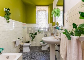 Bagno - Appartamento Largo Rosolino Pilo
 
39, Catania - foto 15