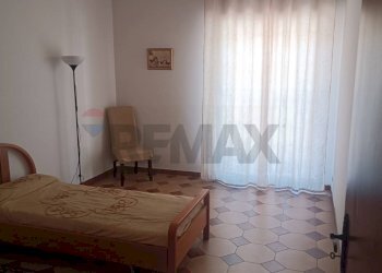 Camera / camera da letto - Trilocale via Petralia
 
74 b, Aci Catena - foto 10