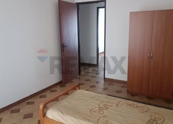 Camera / camera da letto - Trilocale via Petralia
 
74 b, Aci Catena - foto 11