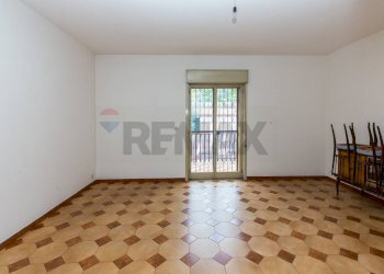 Stanza vuota - Trilocale via Petralia
 
74 b, Aci Catena - foto 21