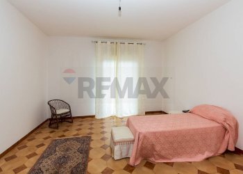 Camera / camera da letto - Trilocale via Petralia
 
74 b, Aci Catena - foto 24